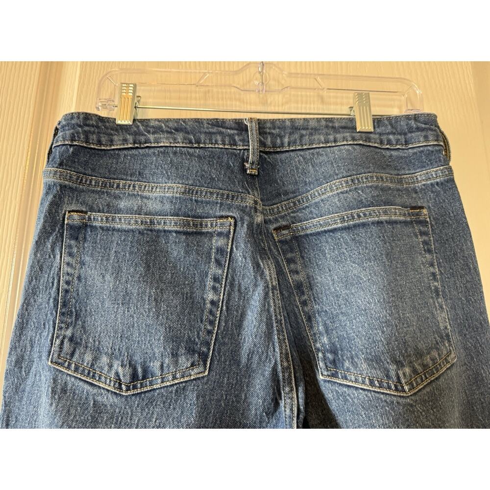 Free Assembly high-rise straight-leg jeans medium wash, distressing cropped 10 - Picture 7 of 8